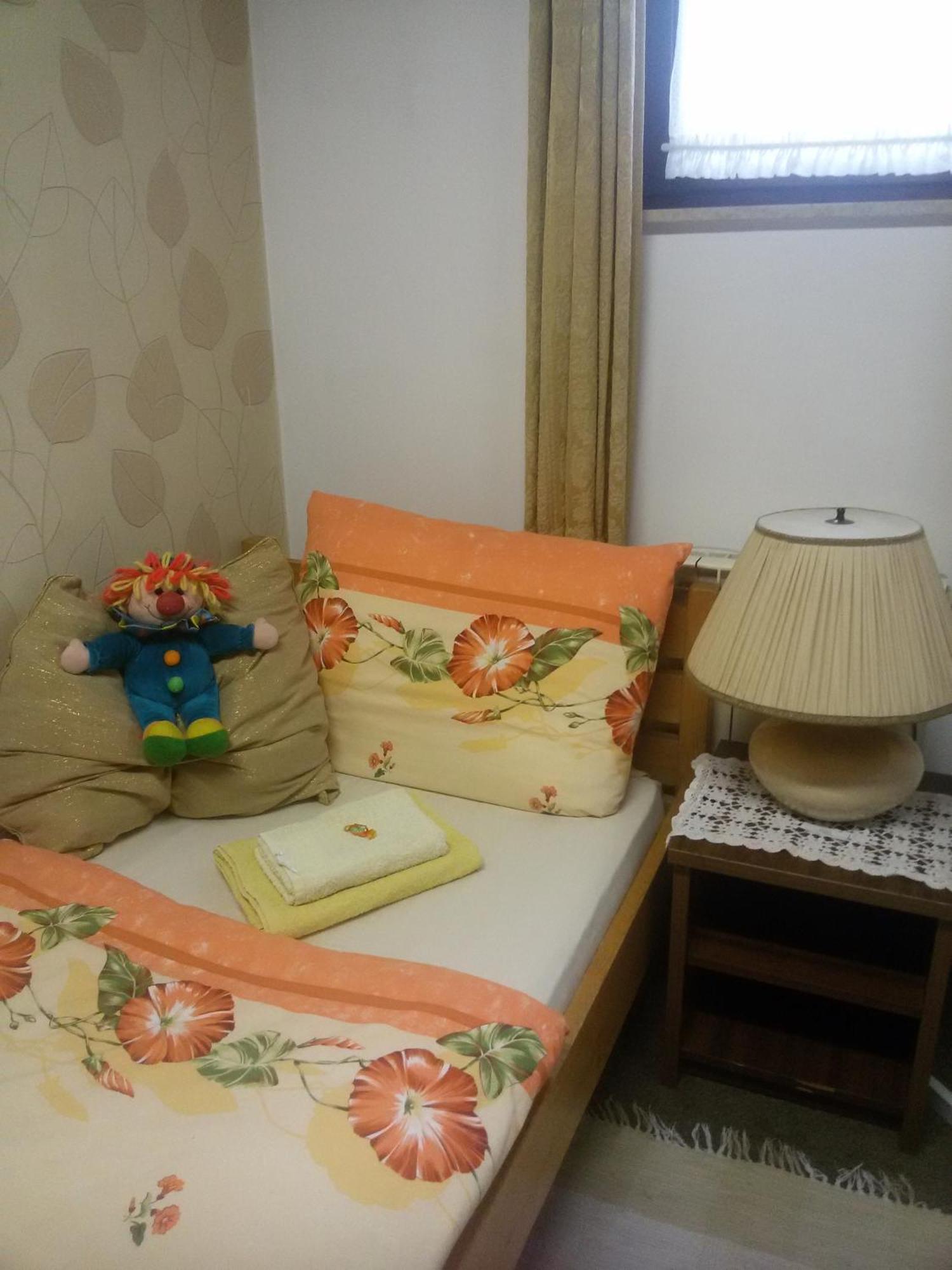 Hostel Pansion Lion Szarajevó Szoba fotó