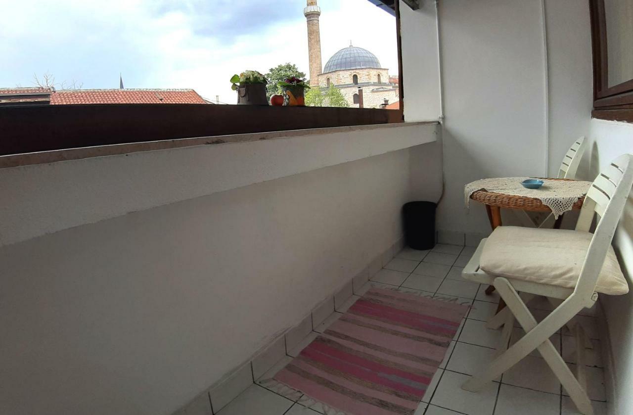 Hostel Pansion Lion Szarajevó Kültér fotó