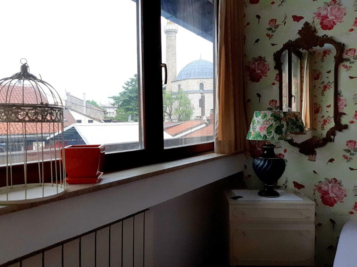 Hostel Pansion Lion Szarajevó Kültér fotó