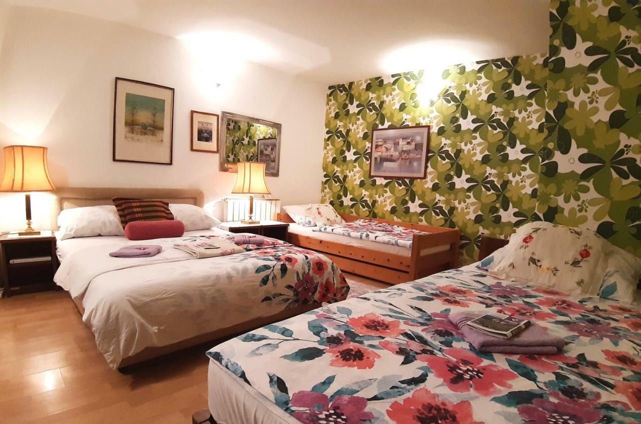 Hostel Pansion Lion Szarajevó Kültér fotó